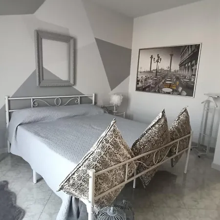 Marmoli Holiday home *